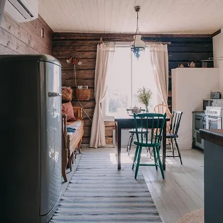 Cozy Forest With Wood-fired Sauna * Naantali