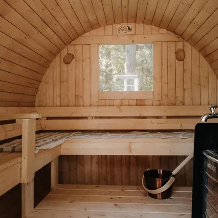 Cozy Forest With Wood-fired Sauna Naantali