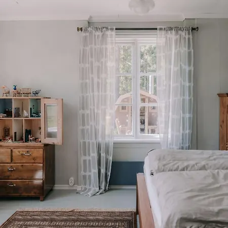 Cozy Forest With Wood-fired Sauna Chalet Naantali